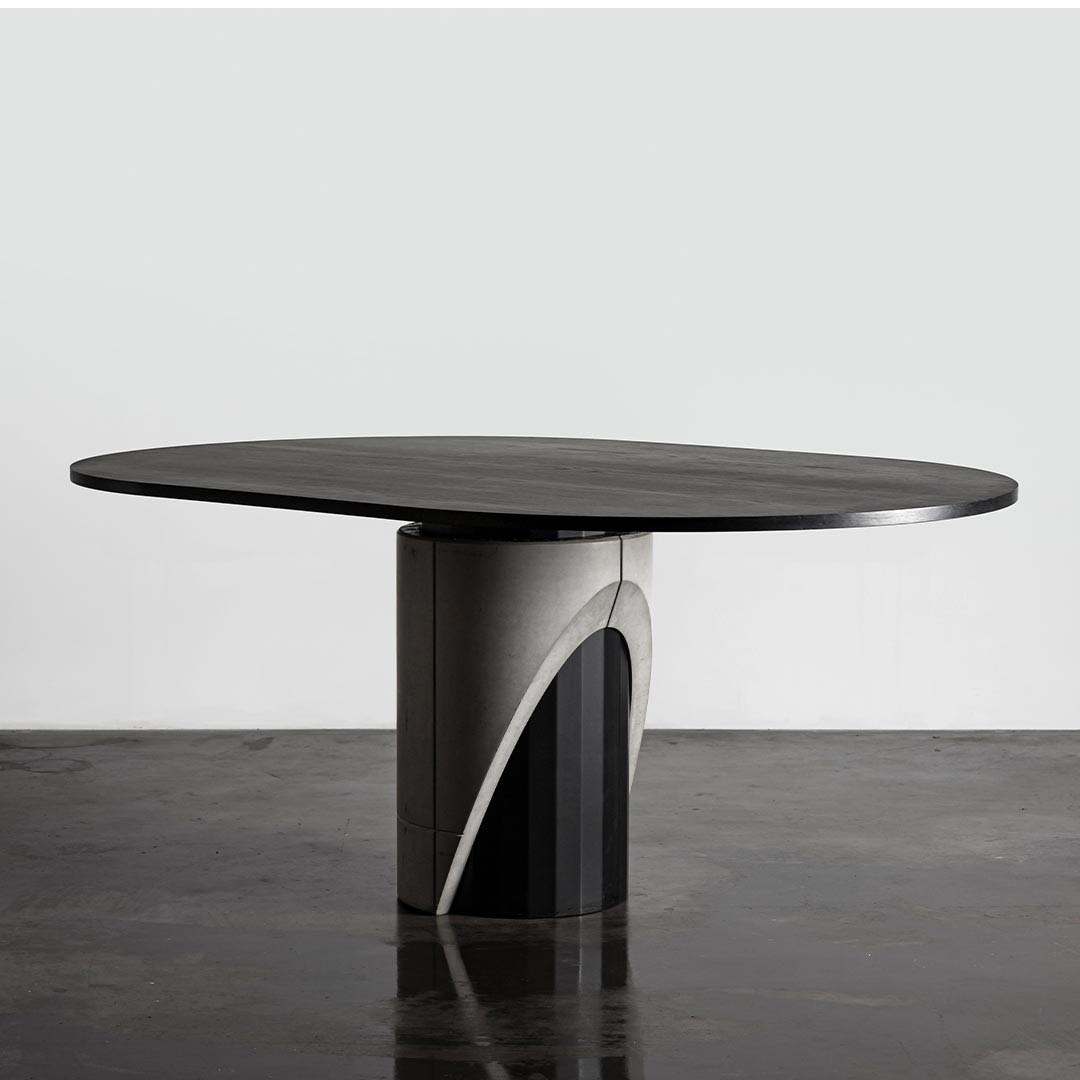 シャープ オブロング 1800 テーブルの画像
